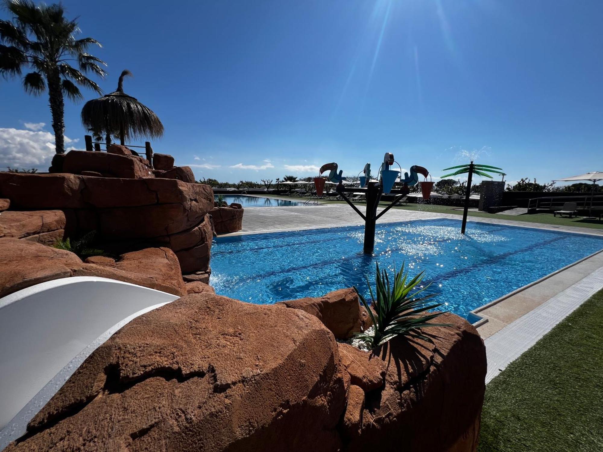 Camping Resort Els Pins Malgrat de Mar Exteriör bild